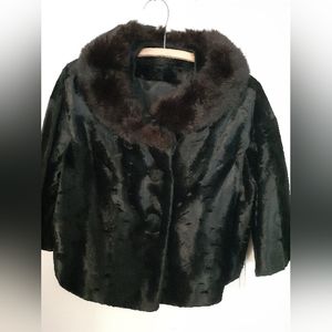 ILGWU FUR STOLE